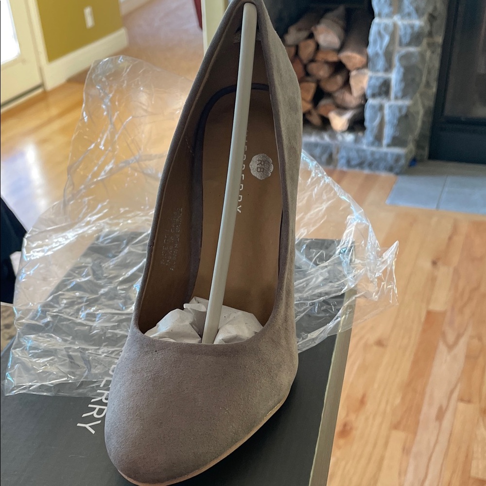 NWT Riverberry Suede Stiletto Heels - Picture 12 of 16